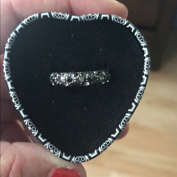 Brighton Stackable Rings Size 8 - Picture 3 of 4